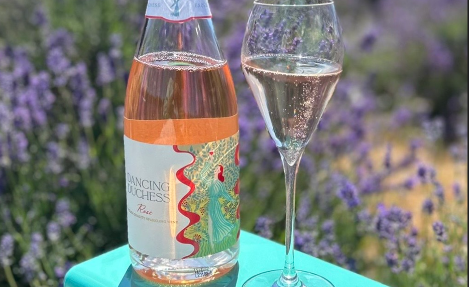 Spotlight: Dancing Duchess